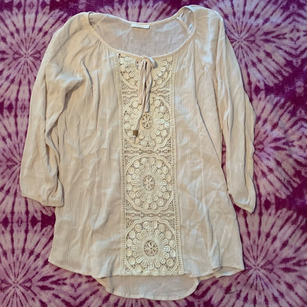 🦚5/20🦚 Honey Lee ivory blouse small
